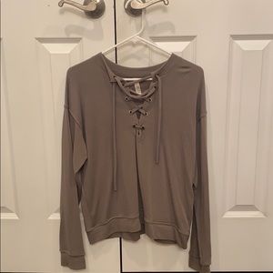 Army green lace-up long sleeve shirt